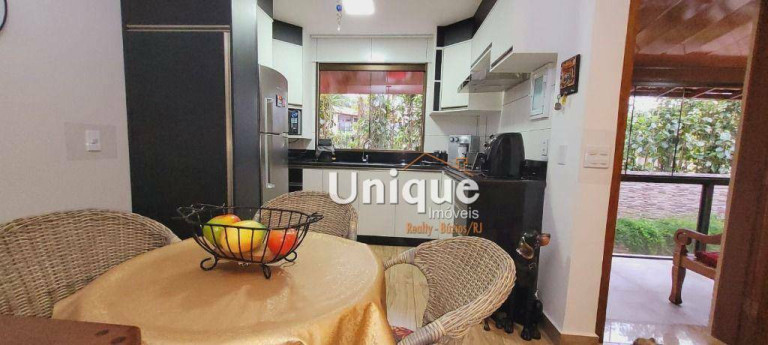 Imagem Casa com 5 Quartos à Venda, 155 m² em Centro - Armação Dos Búzios