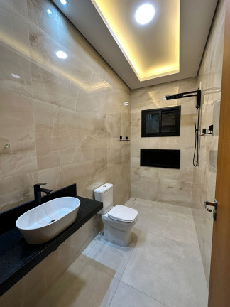 Imagem Casa com 3 Quartos à Venda, 171 m² em Residencial Paris - Sinop