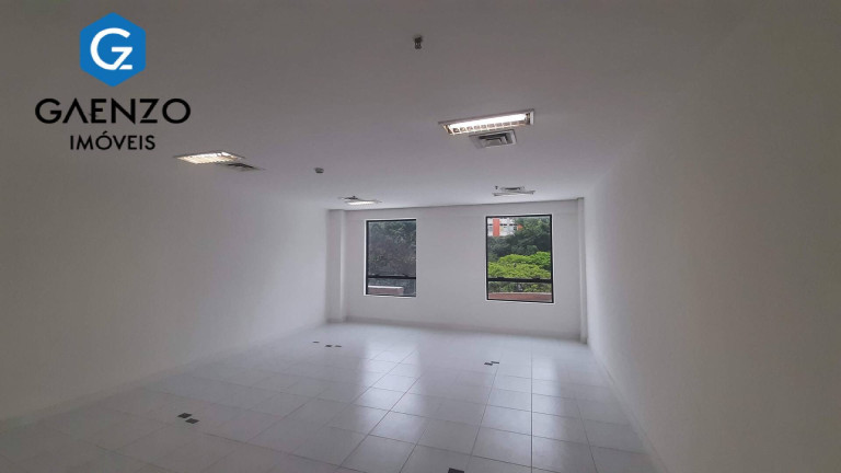 Sala Comercial à Venda, 42 m² em Alphaville Industrial - Barueri