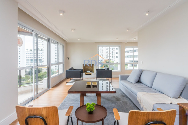 Apartamento com 4 Quartos à Venda, 169 m² em Santa Cecília - São Paulo