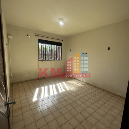 Imagem Casa com 3 Quartos à Venda, 280 m² em Alto De São Manoel - Mossoró