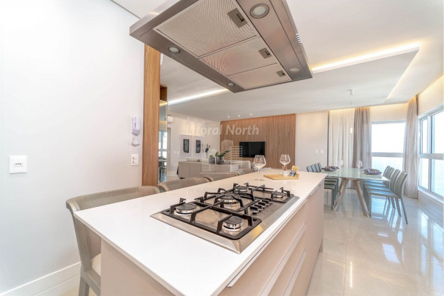 Imagem Apartamento com 3 Quartos à Venda, 133 m² em Pioneiros - Balneário Camboriú Imagem Apartamento com 3 Quartos à Venda, 133 m² em Pioneiros - Balneário Camboriú