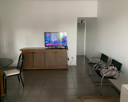 Imagem Imóvel com 3 Quartos à Venda, 128 m² em Canela - Salvador Imagem Imóvel com 3 Quartos à Venda, 128 m² em Canela - Salvador