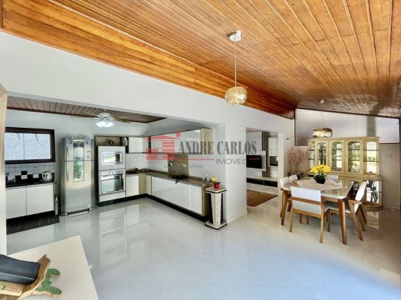 Imagem Casa de Condomínio com 3 Quartos à Venda, 216 m² em Granja Carneiro Viana - Cotia Imagem Casa de Condomínio com 3 Quartos à Venda, 216 m² em Granja Carneiro Viana - Cotia
