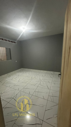 Imagem Casa com 1 Quarto para Alugar,  em Bandeiras - Osasco