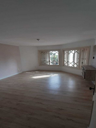 Imagem Casa com 3 Quartos à Venda, 300 m² em Chácara Das Pedras - Porto Alegre