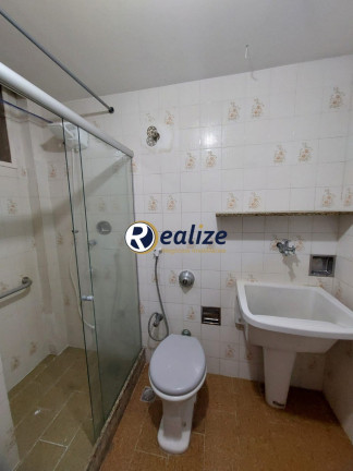Imagem Imóvel com 2 Quartos à Venda, 55 m² em Centro - Guarapari