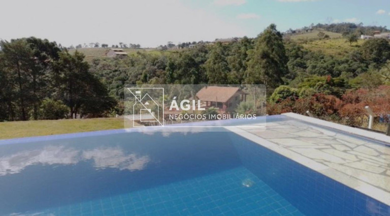 Imóvel com 3 Quartos à Venda, 1.000 m² em Rio Abaixo - Atibaia