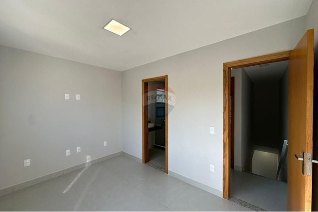 Imagem Casa com 2 Quartos à Venda, 60 m² em Praia De Itaipuacu I - Maricá Imagem Casa com 2 Quartos à Venda, 60 m² em Praia De Itaipuacu I - Maricá