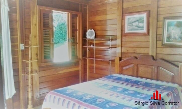 Imagem Chácara com 4 Quartos à Venda, 6.000 m² em Barreiro - Santo Antônio Do Pinhal Imagem Chácara com 4 Quartos à Venda, 6.000 m² em Barreiro - Santo Antônio Do Pinhal