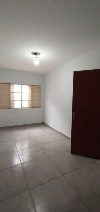 Imagem Casa com 1 Quarto para Alugar, 65 m² em Setor Sul (gama) - Brasília