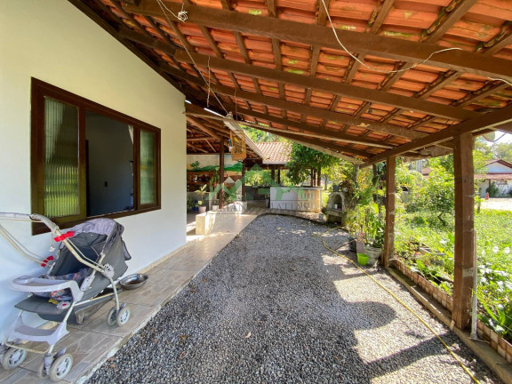 Imagem Chácara com 4 Quartos à Venda, 189 m² em Pinheiros - Balneário Barra Do Sul Imagem Chácara com 4 Quartos à Venda, 189 m² em Pinheiros - Balneário Barra Do Sul