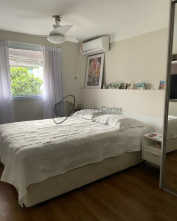 Imagem Imóvel com 3 Quartos à Venda, 109 m² em Icaraí - Niterói Imagem Imóvel com 3 Quartos à Venda, 109 m² em Icaraí - Niterói