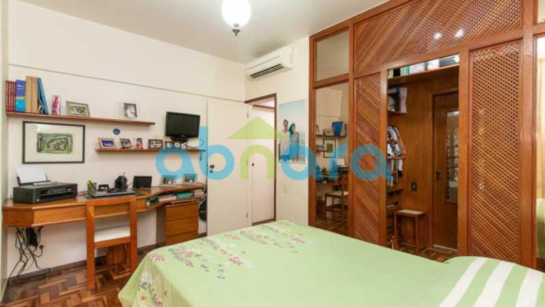 Imagem Apartamento com 4 Quartos à Venda, 150 m² em Copacabana - Rio De Janeiro Imagem Apartamento com 4 Quartos à Venda, 150 m² em Copacabana - Rio De Janeiro