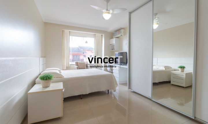 Imagem Casa com 4 Quartos à Venda, 227 m² em Jardim América - Goiânia Imagem Casa com 4 Quartos à Venda, 227 m² em Jardim América - Goiânia