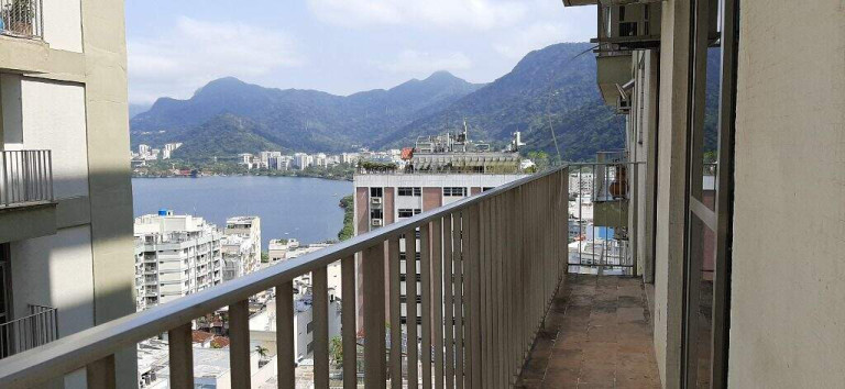 Imagem Apartamento com 4 Quartos à Venda, 138 m² em Lagoa - Rio De Janeiro