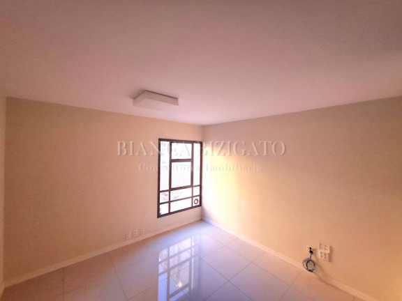 Imagem Sala Comercial à Venda, 52 m² em Centro - Curitiba