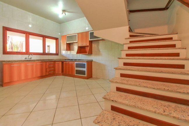 Imagem Casa com 3 Quartos à Venda, 337 m² em Cascata - Porto Alegre