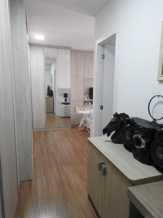 Imagem Imóvel com 2 Quartos à Venda, 82 m² em Menino Deus - Porto Alegre Imagem Imóvel com 2 Quartos à Venda, 82 m² em Menino Deus - Porto Alegre