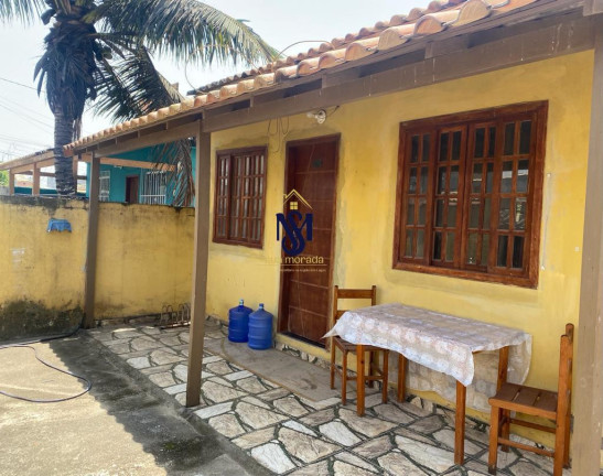 Casa com 2 Quartos à Venda,  em Unamar - Cabo Frio