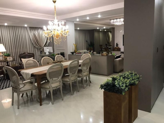 Imagem Apartamento com 3 Quartos para Temporada, 187 m² em Centro - Balneário Camboriú Imagem Apartamento com 3 Quartos para Temporada, 187 m² em Centro - Balneário Camboriú