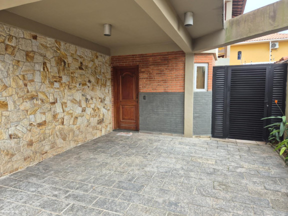 Imagem Casa com 3 Quartos para Alugar ou Temporada, 286 m² em Jardim Virgínia - Guarujá Imagem Casa com 3 Quartos para Alugar ou Temporada, 286 m² em Jardim Virgínia - Guarujá