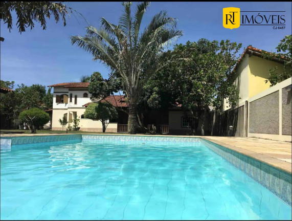 Casa com 4 Quartos à Venda, 400 m² em Parque Hotel - Araruama