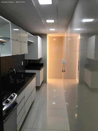 Imagem Apartamento com 2 Quartos à Venda, 75 m² em Graças - Recife