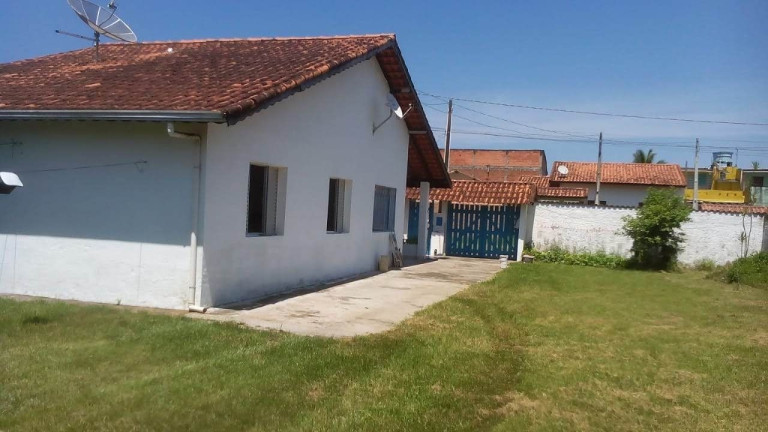 Casa com 4 Quartos à Venda, 190 m² em Jardim Bopiranga - Itanhaem