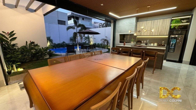 Imagem Casa de Condomínio com 4 Quartos à Venda, 417 m² em Condomínio Florais Itália - Cuiabá Imagem Casa de Condomínio com 4 Quartos à Venda, 417 m² em Condomínio Florais Itália - Cuiabá