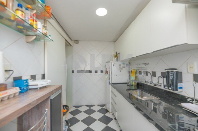 Imagem Imóvel com 2 Quartos à Venda, 118 m² em Jardim Botânico - Porto Alegre Imagem Imóvel com 2 Quartos à Venda, 118 m² em Jardim Botânico - Porto Alegre