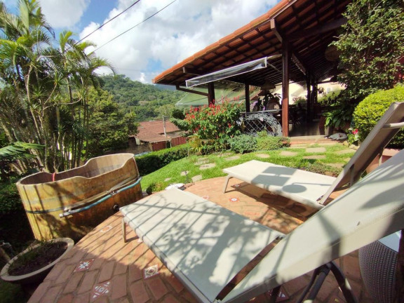 Imagem Casa com 3 Quartos à Venda, 187 m² em Ermitage - Teresópolis Imagem Casa com 3 Quartos à Venda, 187 m² em Ermitage - Teresópolis