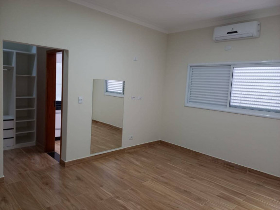 Imagem Casa com 3 Quartos à Venda, 200 m² em Centro - Boituva