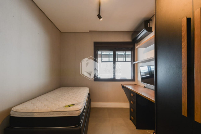 Imagem Apartamento com 3 Quartos à Venda, 142 m² em Pinheiros - São Paulo Imagem Apartamento com 3 Quartos à Venda, 142 m² em Pinheiros - São Paulo