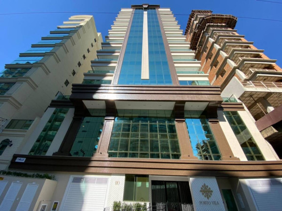 Apartamento com 4 Quartos à Venda, 182 m² em Meia Praia - Itapema