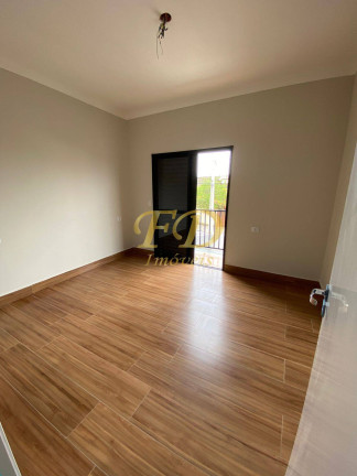 Imagem Casa com 2 Quartos à Venda, 100 m² em Jardim Das Cerejeiras - Atibaia Imagem Casa com 2 Quartos à Venda, 100 m² em Jardim Das Cerejeiras - Atibaia