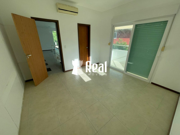 Imagem Casa com 4 Quartos à Venda, 550 m² em Busca Vida - Camaçari Imagem Casa com 4 Quartos à Venda, 550 m² em Busca Vida - Camaçari
