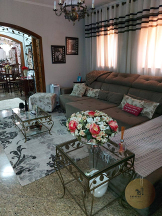 Sobrado com 10 Quartos à Venda, 200 m² em São João Climaco - São Paulo