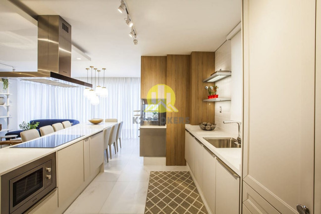 Imagem Apartamento com 4 Quartos à Venda, 167 m² em Centro - Balneário Camboriú Imagem Apartamento com 4 Quartos à Venda, 167 m² em Centro - Balneário Camboriú