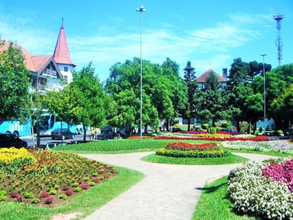 Imagem Terreno à Venda, 700 m² em Vale Verde - Nova Petrópolis Imagem Terreno à Venda, 700 m² em Vale Verde - Nova Petrópolis