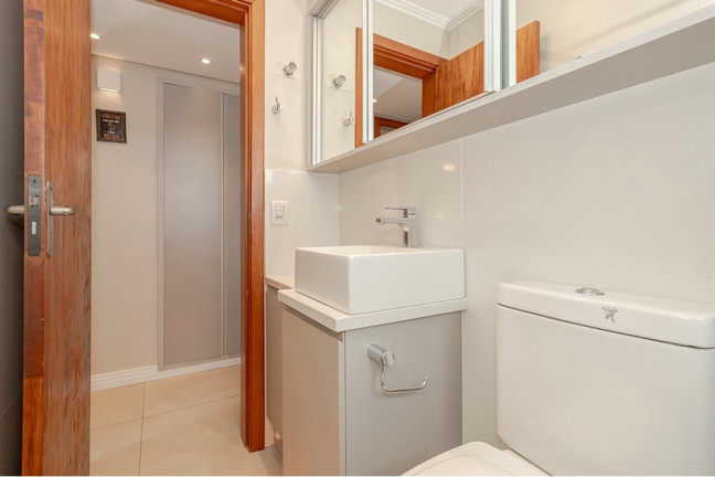 Imagem Cobertura com 3 Quartos à Venda, 180 m² em Santa Cecília - Porto Alegre Imagem Cobertura com 3 Quartos à Venda, 180 m² em Santa Cecília - Porto Alegre