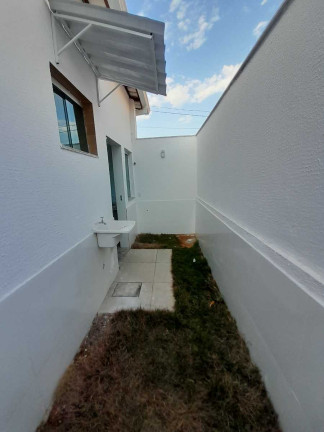 Imagem Casa com 2 Quartos à Venda, 48 m² em Novo Centro - Santa Luzia Imagem Casa com 2 Quartos à Venda, 48 m² em Novo Centro - Santa Luzia
