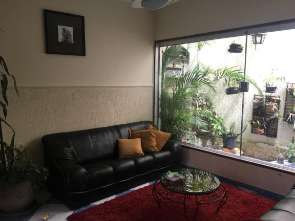 Imagem Sobrado com 5 Quartos à Venda, 200 m² em Jardim Carlos Cooper - Suzano Imagem Sobrado com 5 Quartos à Venda, 200 m² em Jardim Carlos Cooper - Suzano