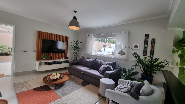 Imagem Casa com 4 Quartos à Venda, 220 m² em Jardim Maristela - Atibaia Imagem Casa com 4 Quartos à Venda, 220 m² em Jardim Maristela - Atibaia
