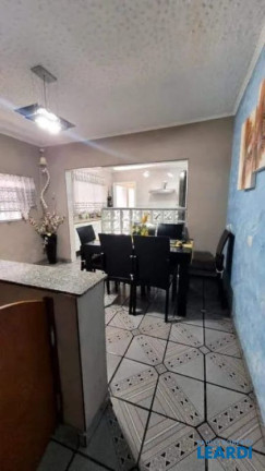 Imagem Sobrado com 3 Quartos à Venda, 164 m² em Vila Floresta - Santo André Imagem Sobrado com 3 Quartos à Venda, 164 m² em Vila Floresta - Santo André