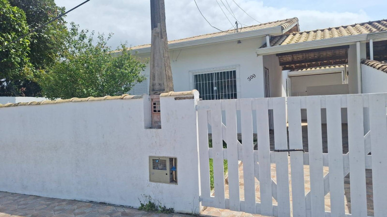 Casa com 2 Quartos à Venda, 67 m² em Jardim Veneza - Peruíbe