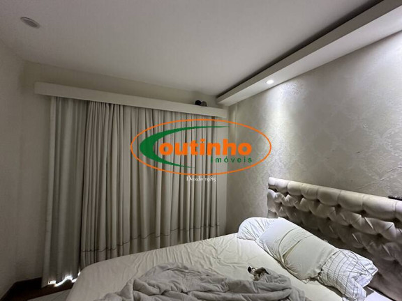 Imagem Casa com 3 Quartos à Venda, 220 m² em Andaraí - Rio De Janeiro Imagem Casa com 3 Quartos à Venda, 220 m² em Andaraí - Rio De Janeiro