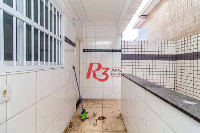 Imagem Casa com 3 Quartos à Venda, 180 m² em Boqueirão - Santos Imagem Casa com 3 Quartos à Venda, 180 m² em Boqueirão - Santos