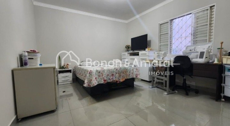 Imagem Casa com 3 Quartos à Venda, 250 m² em Jardim Santa Genebra - Campinas
