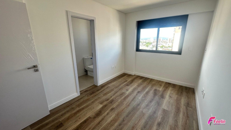 Imagem Apartamento com 4 Quartos à Venda, 159 m² em Nossa Senhora Do Rosário - São José Imagem Apartamento com 4 Quartos à Venda, 159 m² em Nossa Senhora Do Rosário - São José